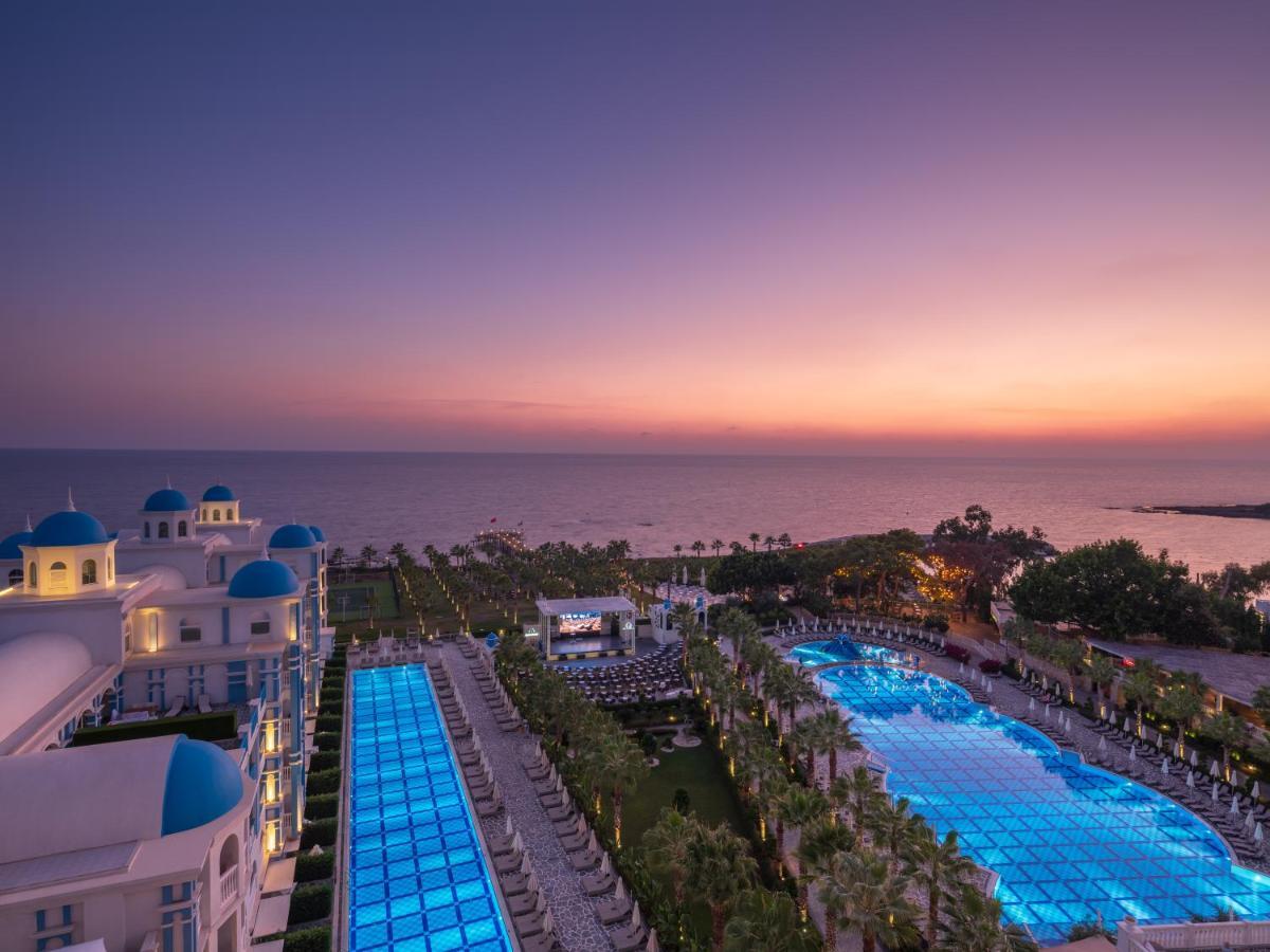 Rubi Platinum Spa Resort & Suites Авсалар Екстериор снимка