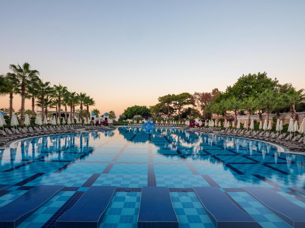 Rubi Platinum Spa Resort & Suites Авсалар Екстериор снимка